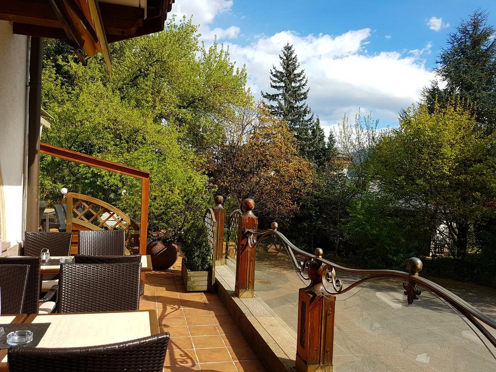 Hotel Tyrolis Цірль Екстер'єр фото
