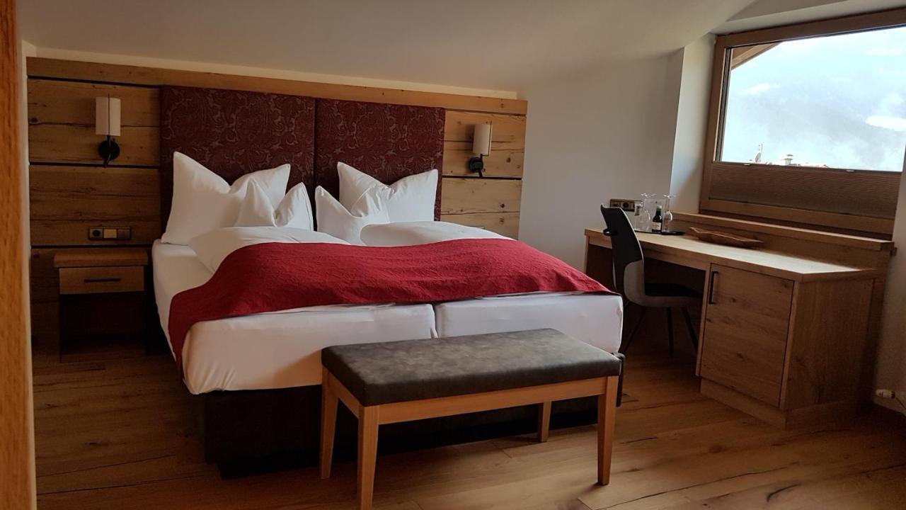 Hotel Tyrolis Цірль Екстер'єр фото