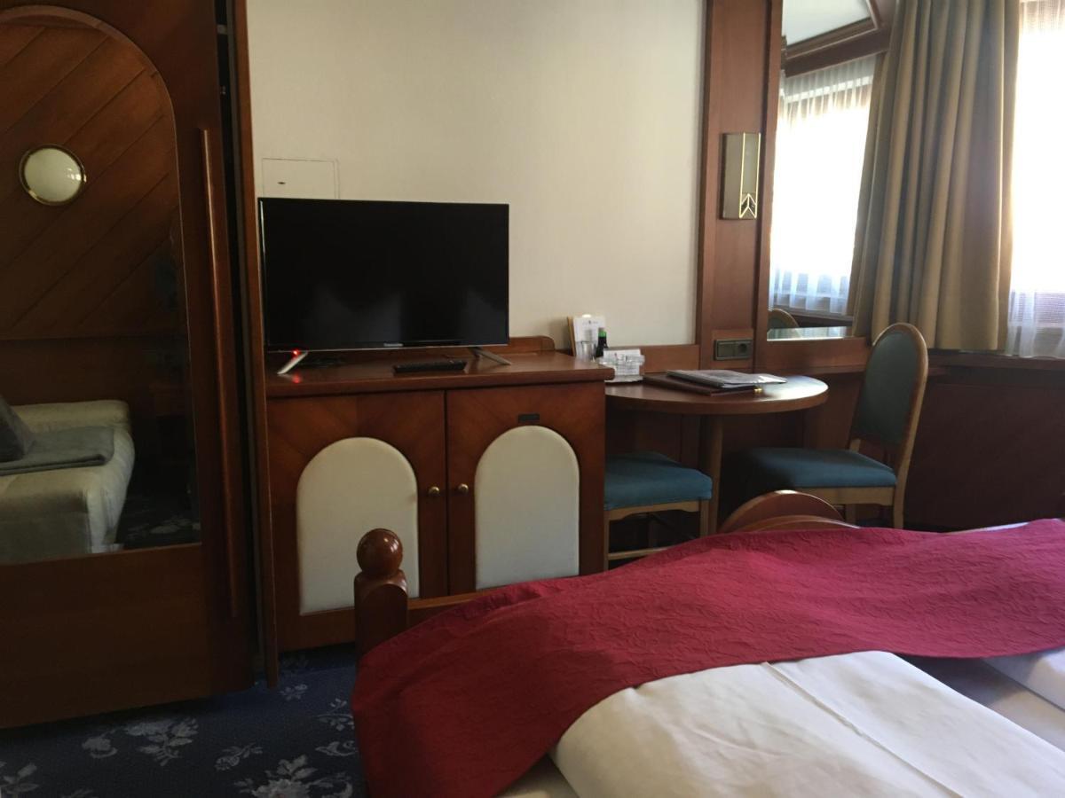 Hotel Tyrolis Цірль Екстер'єр фото